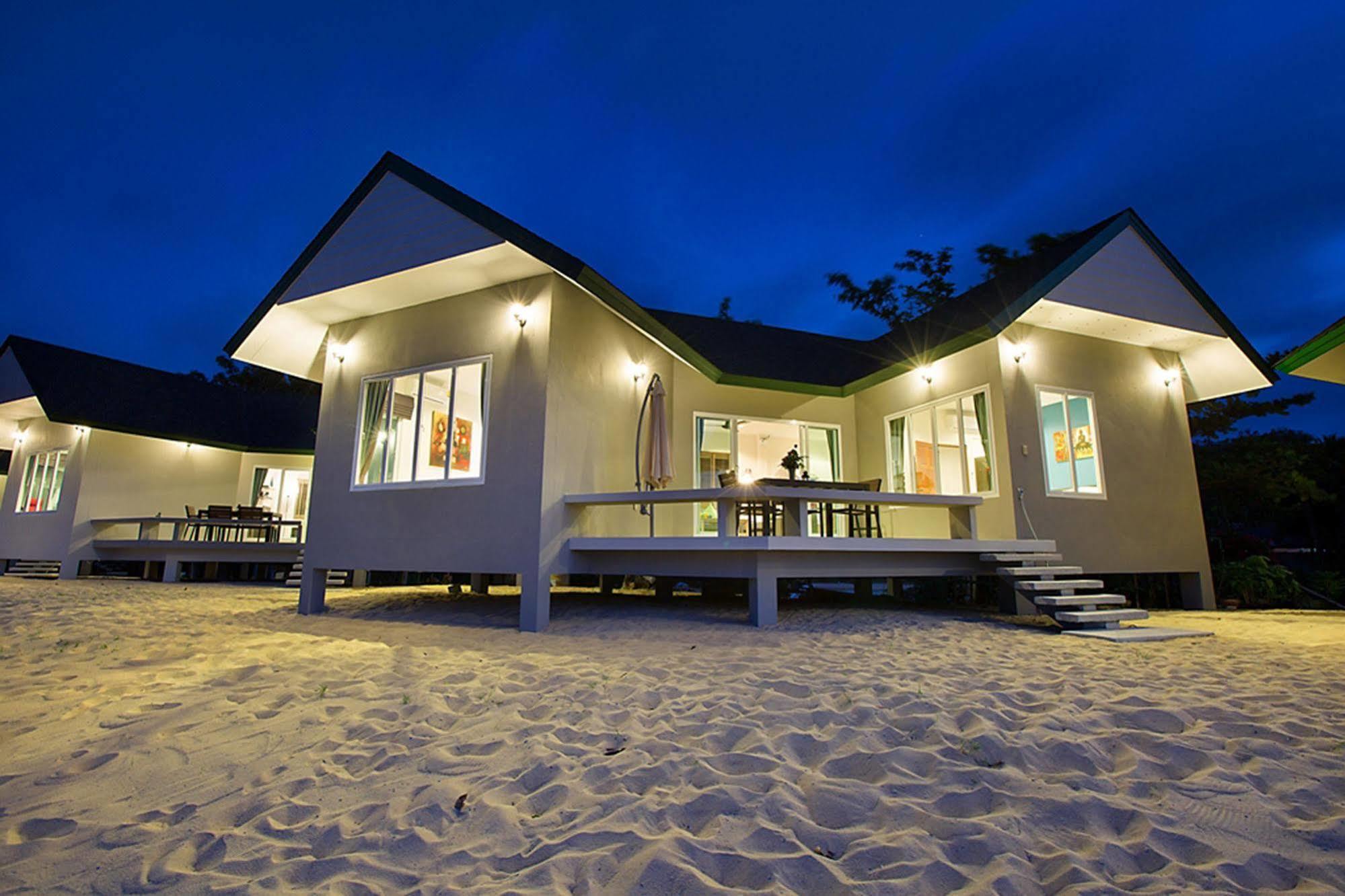 The Moonrakers Villa Mae Nam Exterior photo